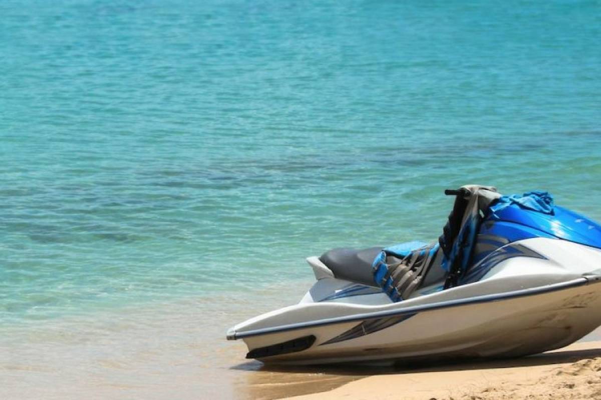 Vdes i riu italian, u përplas me Jet Ski në plazhin e Velipojës