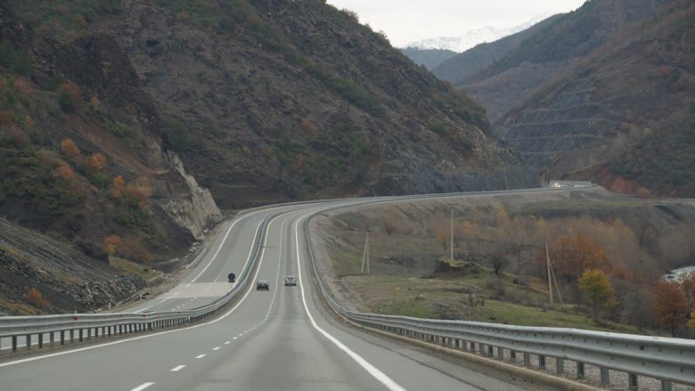 Qeveria klasifikon si prioritet zgjerimin e Rrugës së Kombit nga Miloti në Rrëshen