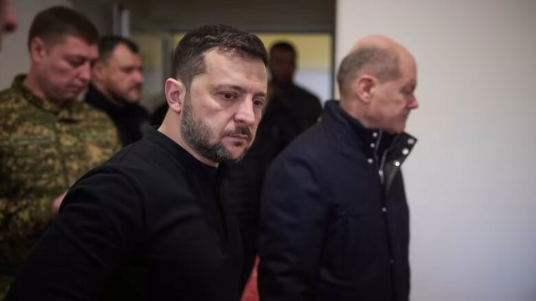 Zelensky paralajmëron ndryshime tjera në personelin e Forcave të Armatosura të Ukrainës