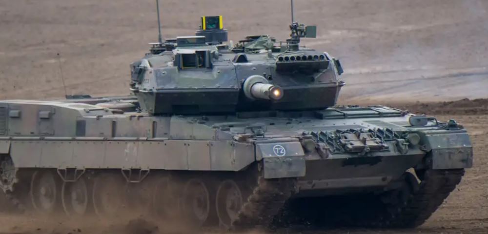 “Vijojmë të fortë krah Ukrainës”/ Eksportet gjermane të armatimeve arrijnë rekord