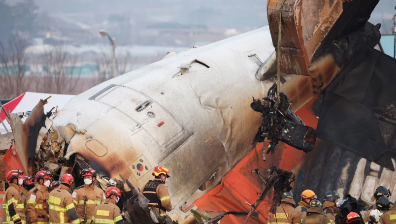 Shkon në 177 numri i të vdekurve nga rrëzimi i avionit në Korenë e Jugut, zbulohet si mbijetuan vetëm 2 persona