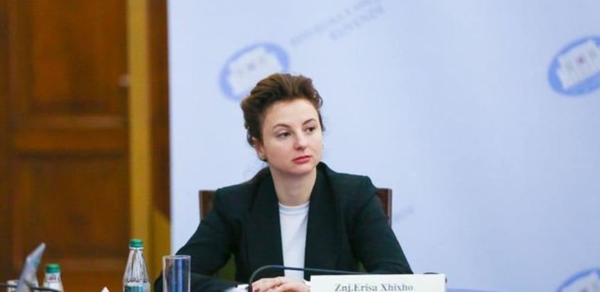 Xhixho: Biznesi fason në krizë të thellë, po lë pa punë mijëra gra dhe vajza