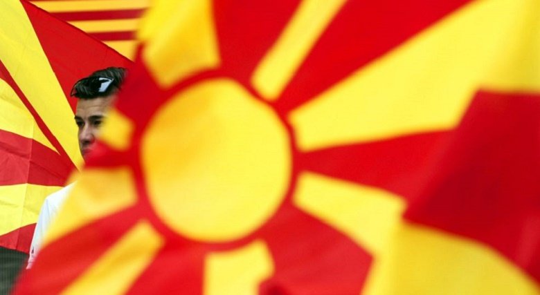 Fushata në Maqedoninë e Veriut: Kush është më i korruptuar e kush më patriot