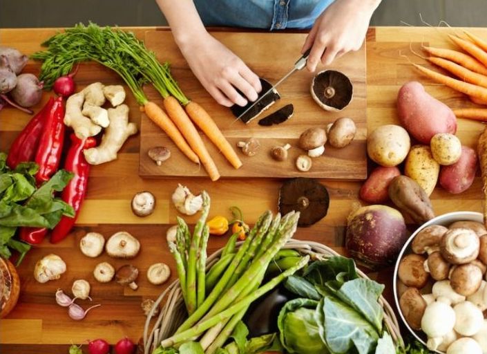 Dieta pa karbohidrate ju bën më të trishtuar
