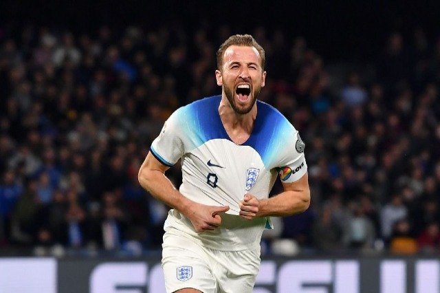 Anglia dhe Kane për të thyer “mallkimin”, Spanja për lavdinë