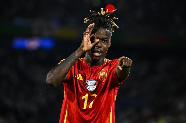 Nico Williams mund të transferohet në Barcelonë