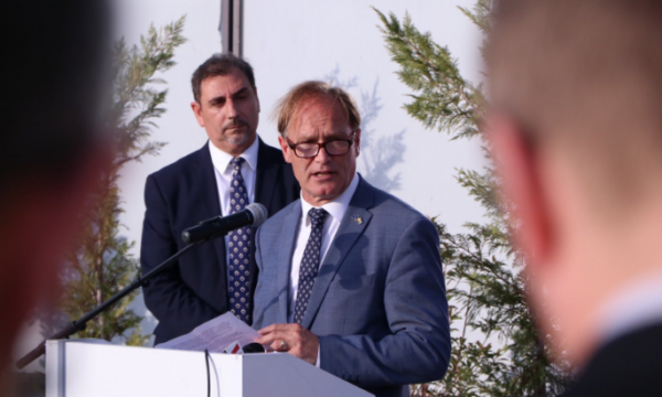 Java e Krenarisë, ambasadori suedez kërkoi miratimin e Kodit Civil dhe strehimore për Komunitetin LGBTQ+