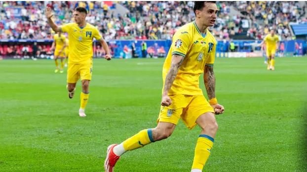 Ukraina fiton me përmbysje ndaj Sllovakisë