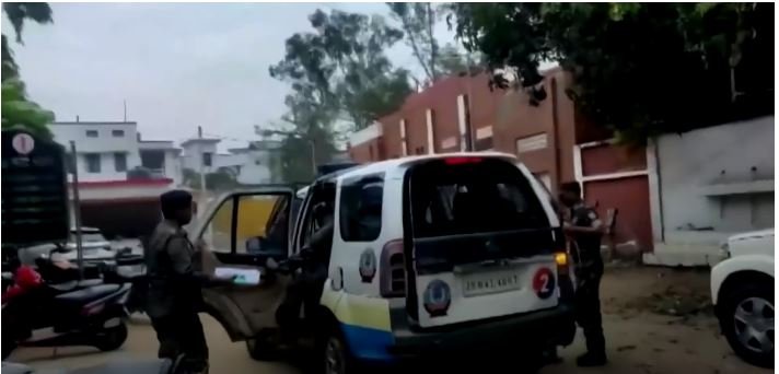 Policia indiane arreston tre të akuzuar për përdhunimin e turistes braziliano-spanjolle