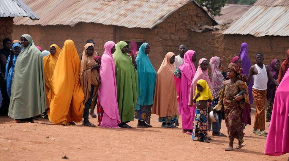 Nigeri, rrëmbehen edhe 15 nxënës vetëm dy ditë pasi rreth 300 të tjerë u morën peng