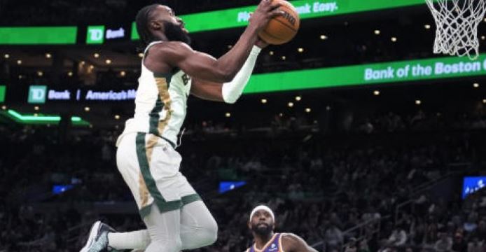 Boston nuk ndalet