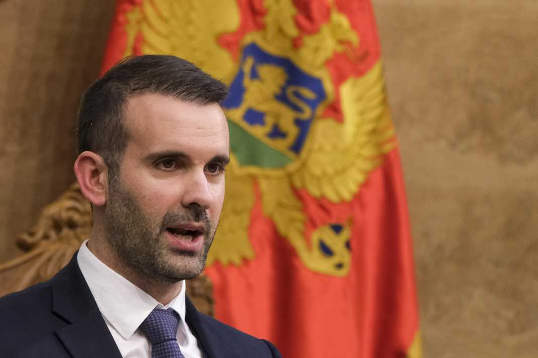 Mali i Zi kundër Serbisë për Srebrenicën, Spajiç: Votojmë për të dënuar gjenocidin