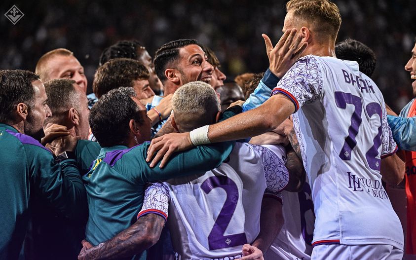 Fiorentina mposht Cagliarin në “frymën e fundit”