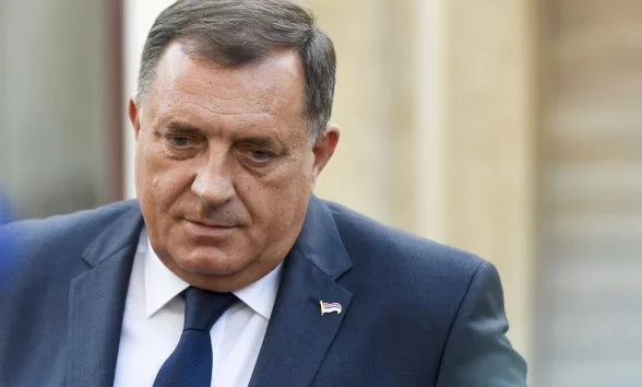 Dodik shkon përtej gënjeshtrës: Ajo qe ndodhi në Bosnje ishte luftë civile, Serbia nuk kishte asnjë njësi ushtarake këtu