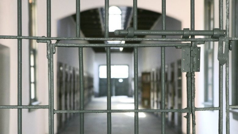 Arrestohet një 42-vjeçar në Gostivar, kërkohej për vuajtjen e dënimit me burg