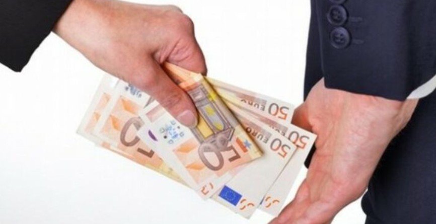 Arrestohet një inspektore ndërtimore në Kumanovë, mori ryshfet prej 4 mijë euro