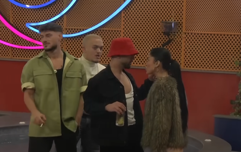 Tension në mes ndejës me Gjestin, Anisa e akuzon se i përdor pikat e dobëta të banorëve