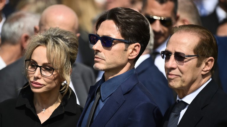 Sfidë për Giorgia Melonin? Fëmijët e Berlusconit planifikojnë rikthimin në pushtet të Forza Italia