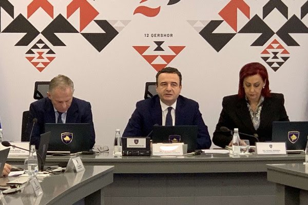 Kurti e quan të suksesshëm samitin e Procesit të Berlinit