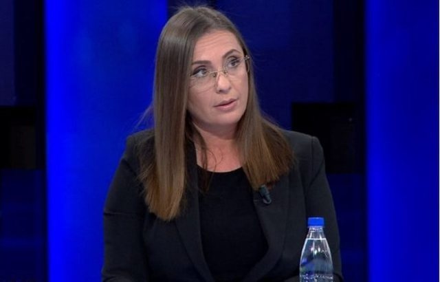 Paralajmërimi i fortë i Anila Hoxhës: Sky Ecc do të trondisë politikën dhe drejtësinë, zhvillime për…