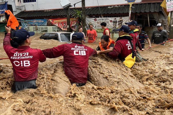 ​29 të vdekur nga tajfuni Yagi në Vietnam