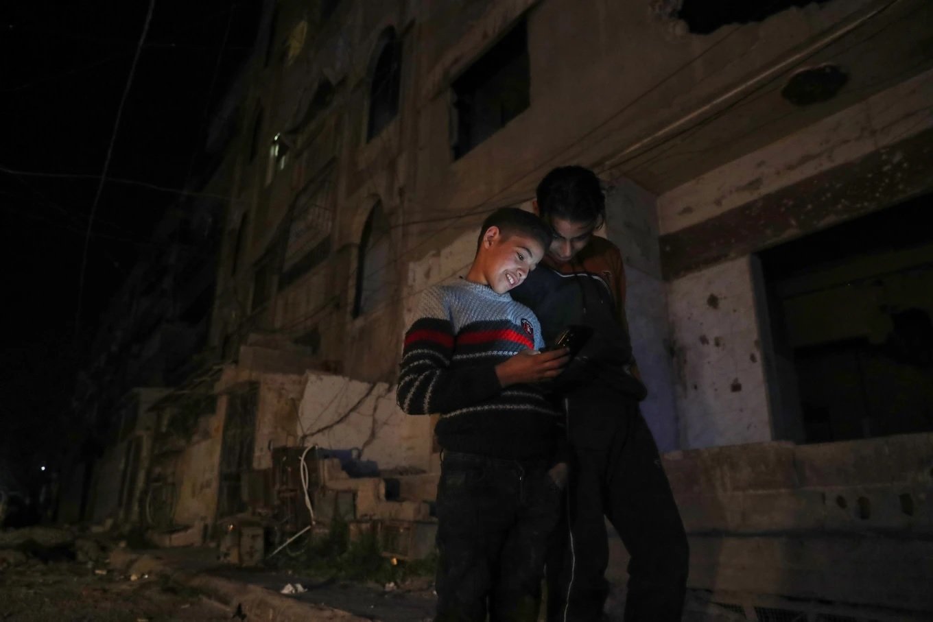 E gjithë Siria mbetet në terr