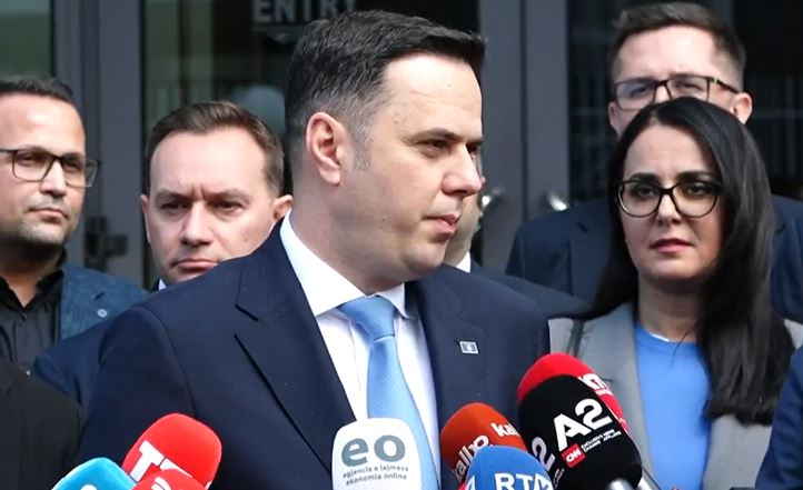 Abdixhiku pas regjistrimit: Dikush që s’i ka 61 vota për veti, s’duhet të jetë kryetar i Kuvendit