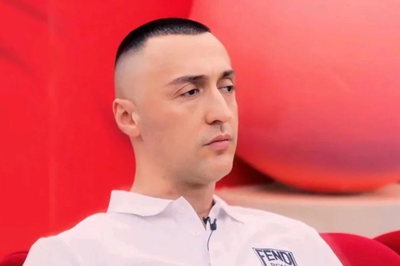 G-Bani kërcënohet pasi i doli në mbrojtje Gjestit: Ishte pabesi!