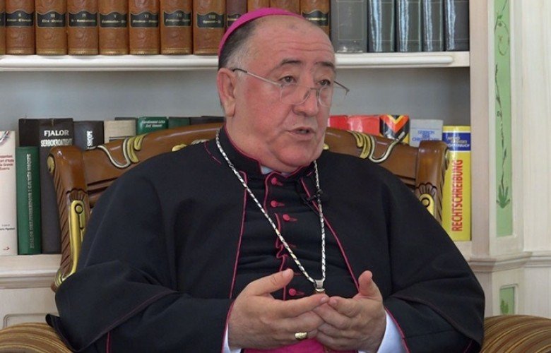 Imzot Dodë Gjergji: Kjo Pashkë na gjen në një botë të përgjakur