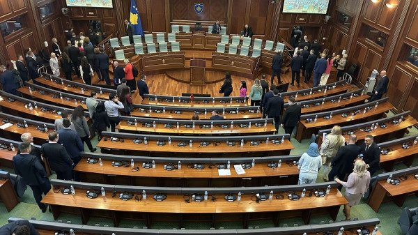 ​Krasniqi: Situatë e paprecedent