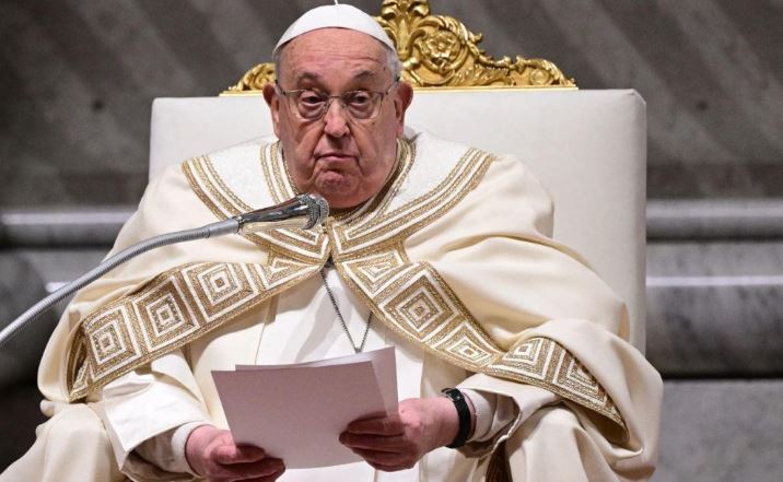 Ndërron jetë Papa Françeksu