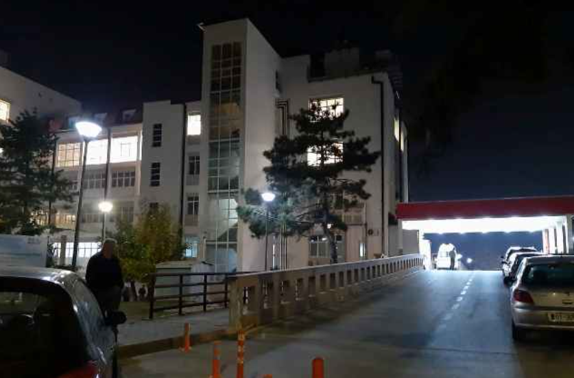 I nënshtrohet operimit 24-vjeçari që u rrëzua nga skelet në Mamushë