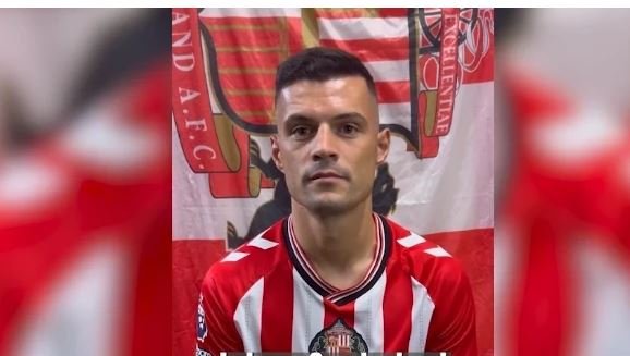 Tifozët mbeten të habitur me Granit Xhakën! Arsyeja e çuditshme 