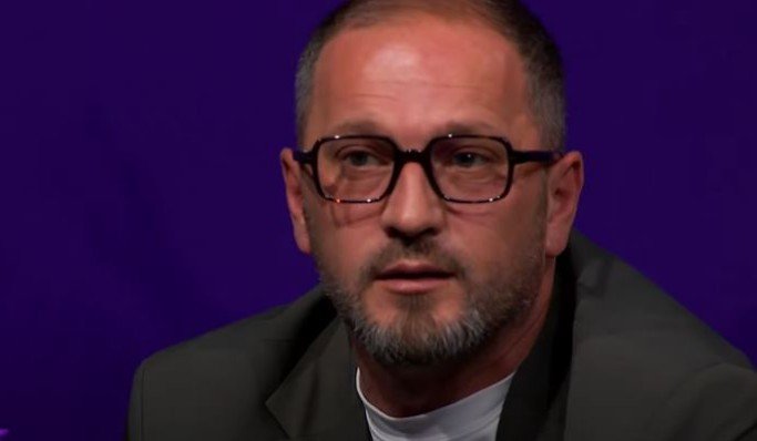 Hajdari përmallohet për motrën e ndjerë: Një plumb tinëzar i forcave serbe ia ndali ëndrrat për liri