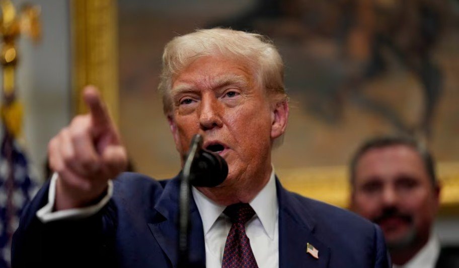 Trump kërkon nga Kina dhe India të ndalin blerjen e naftës së lirë ruse
