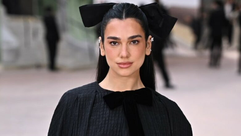 Le Point: Dua Lipa, arma diplomatike pop që ndriçon Kosovën