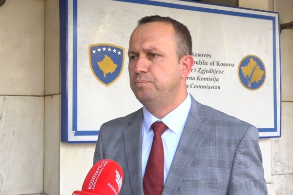 KQZ: Votuesit me postë largohen nga listat, s’mund të votojnë edhe në Kosovë