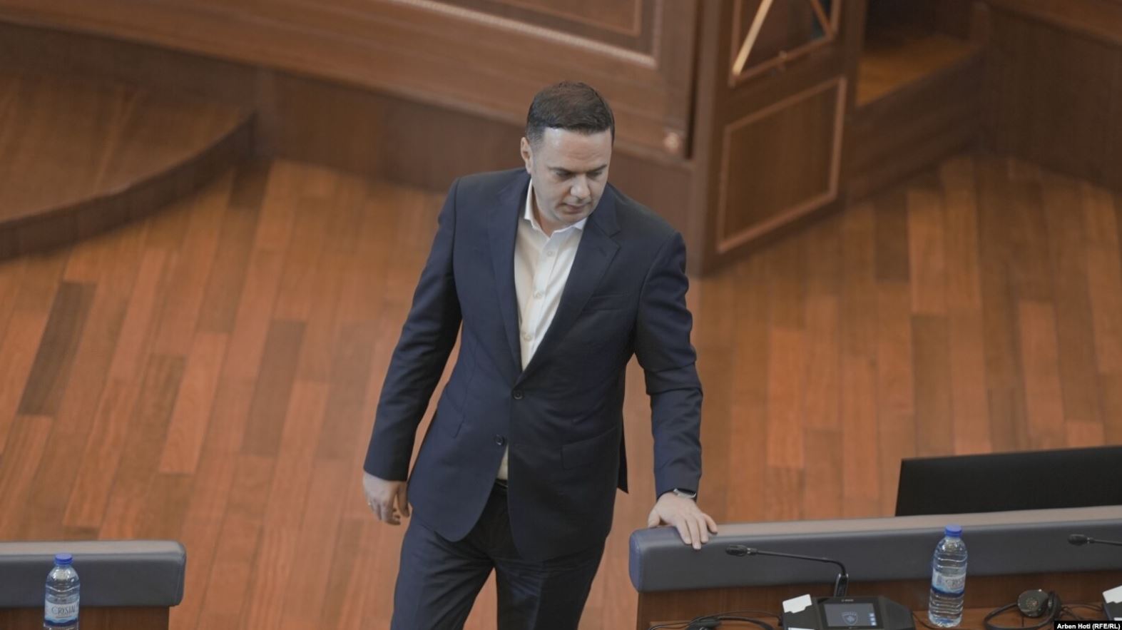 Basha kryetar Kuvendi, reagon Abdixhiku: Një fitore e injorancës