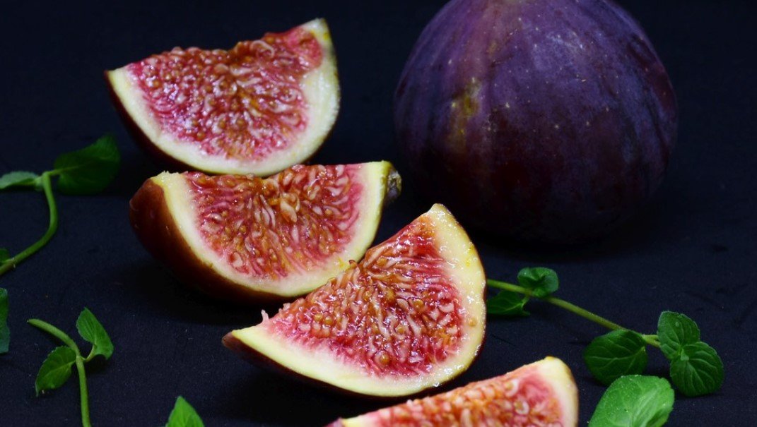 Këto përfitime shëndetësore nga fiqtë nuk i dinim, ja sa duhet të konsumoni për efekte ideale