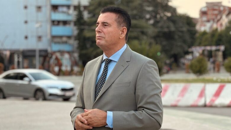 Bahtiri: Më përpara e pres dorën, se t’i jap voten për Listën Serbe