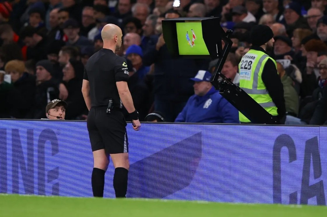 FIFA propozon më shumë kompetenca për VAR