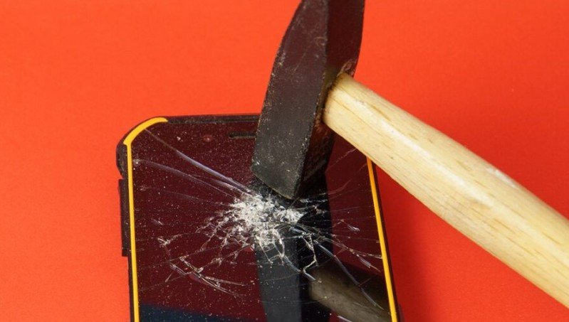 Të kesh një smartphone në moshën 12-vjeçare lidhet me këto probleme shëndetësore…