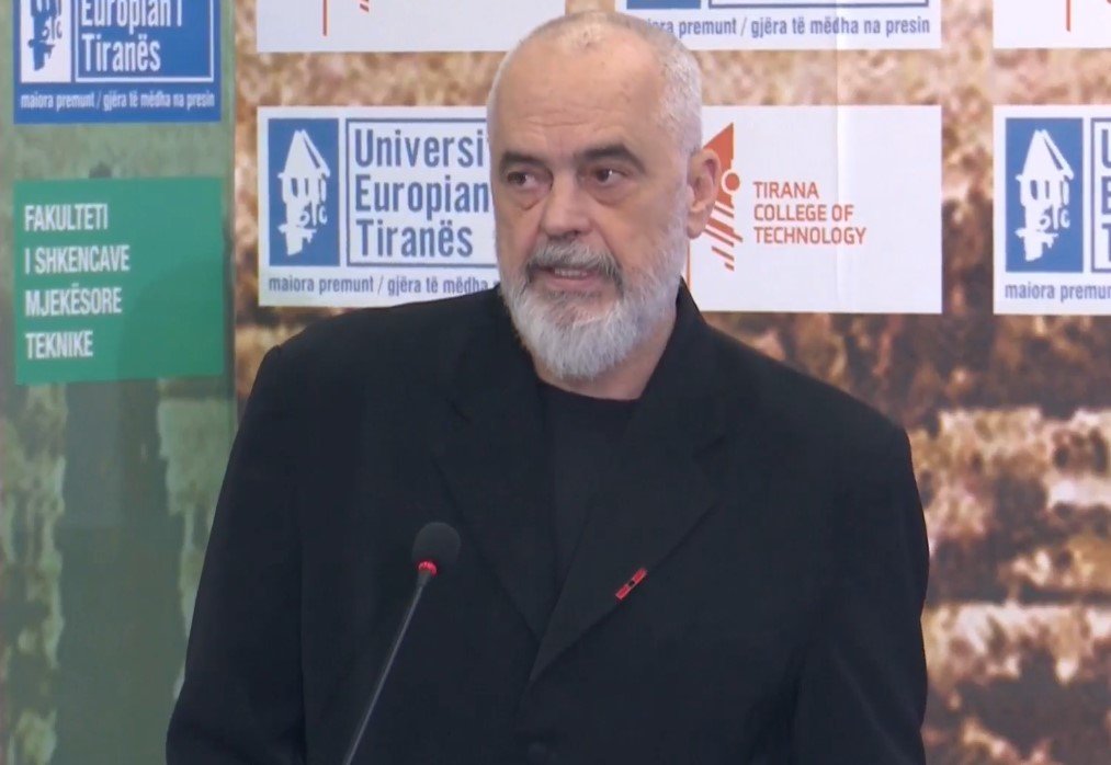 ​Rriten pagat në sektorin e ndërtimit në Shqipëri
