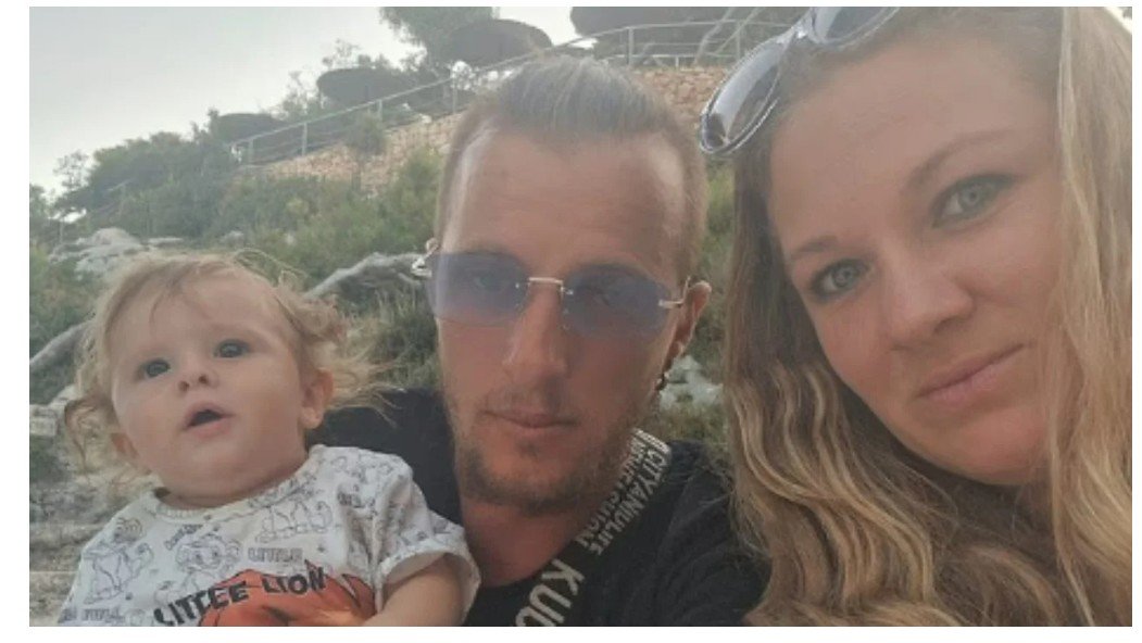 “Ndodhi për 30 sekonda”, flet nëna e dyvjeçarit shqiptar i cili u sulmua për vdekje nga qeni