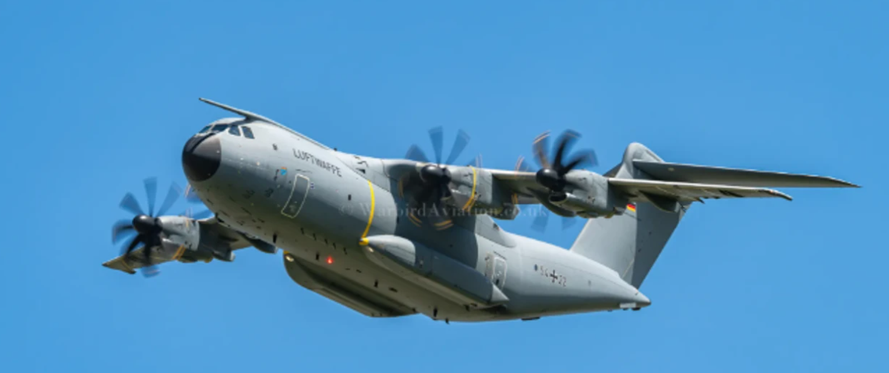 Aeroplani ushtarak gjerman mbetet mbi qiellin e Kosovës për mbi pesë orë