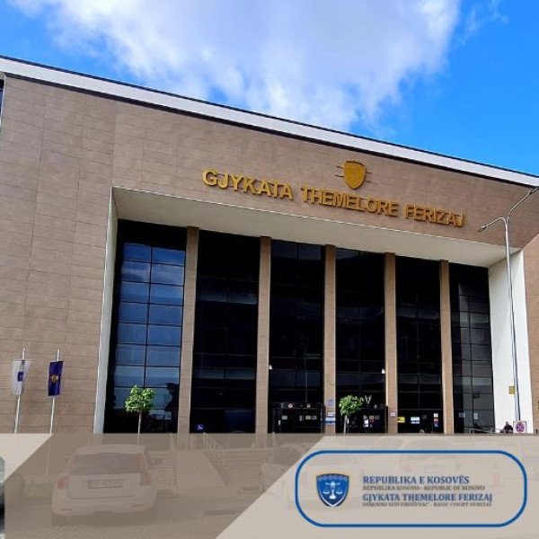 ​Paraburgim për katër persona në Ferizaj për drogë dhe armë