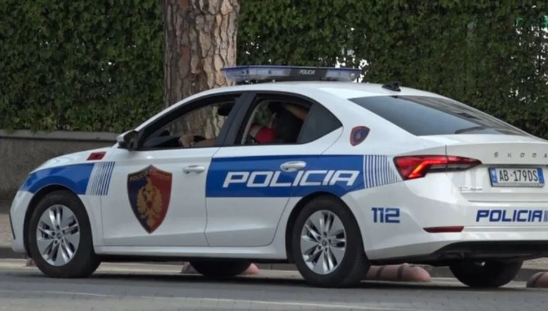 “Pse të kalosh ti i pari dhe jo unë?!”/ 15-vjeçari u godit me thikë në qafë. Si nisi sherri mes nxënësve?