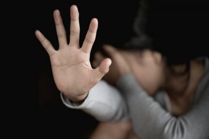 17-vjeçari dyshohet për abuzim seksual ndaj një 13-vjeçari – shqetësim për rritjen e recidivizmit