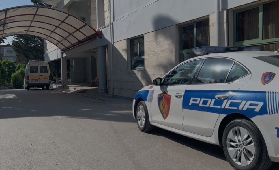 Bllokim i përkohshëm për mjetet e rënda në aksin e Egnatias, njoftim për pikën kufitare të Kapshticës