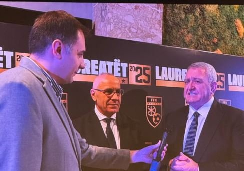 Duka i pranishëm në ceremoninë e Lauratëve të Vitit 2025 nga Federata e Futbollit të Kosovës